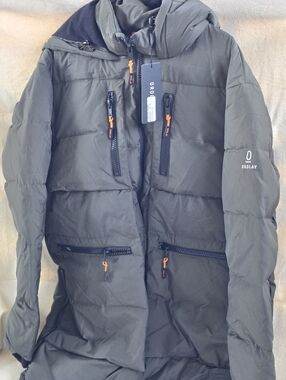 Orolay Men's Army Green Puffer Jacket with Orange Zipper Accents